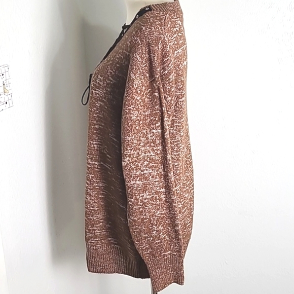Heathered Contrast Brown with Black Criss-Cross Lace-Up Sweater, Size Large - Picture 6 of 8